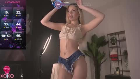 Serena online show from 03-18-26, 09:18