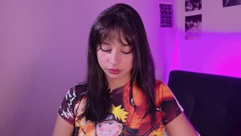 Snapshot of serenbleck chatting on 06-16-26, 11:24 Seren online show from 06-16-26, 11:24