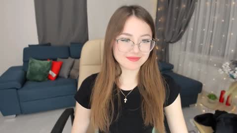 Ophelia online show from 02-05-25, 04:14