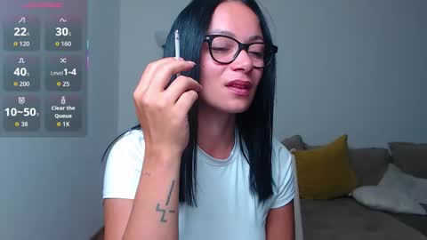 Snapshot of serenesophi chatting on 10-03-25, 02:52 SereneSophi online show from 10-03-25, 02:52