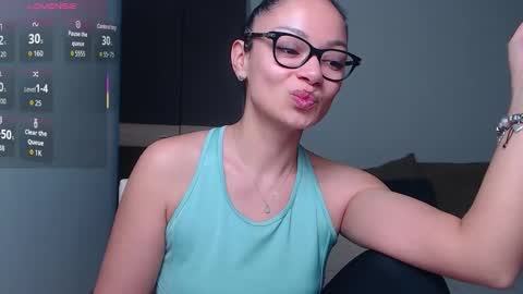 SereneSophi online show from 02-25-26, 05:17