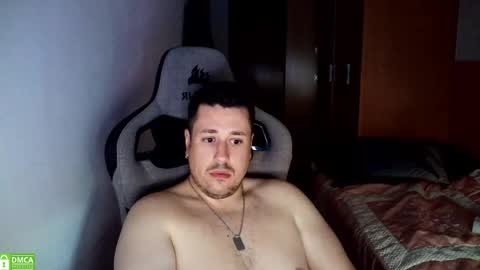 Snapshot of sergio95n chatting on 11-05-25, 07:08 Pollos online show from 11-05-25, 07:08