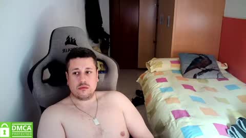Snapshot of sergio95n chatting on 05-01-26, 12:43 Pollos online show from 05-01-26, 12:43