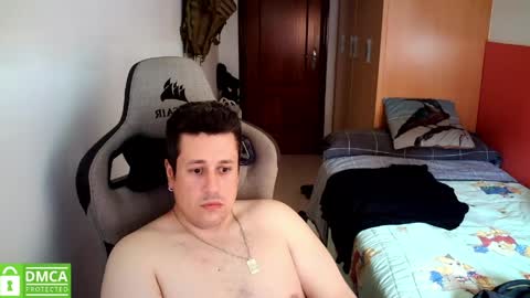 Snapshot of sergio95n chatting on 05-31-26, 02:24 Pollos online show from 05-31-26, 02:24