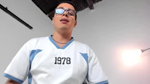 Snapshot of sergiocamiloa_30 chatting on 05-20-26, 12:17 jax fire online show from 05-20-26, 12:17