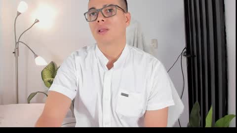 Snapshot of sergiocamiloa_30 chatting on 06-01-26, 03:14 jax fire online show from 06-01-26, 03:14