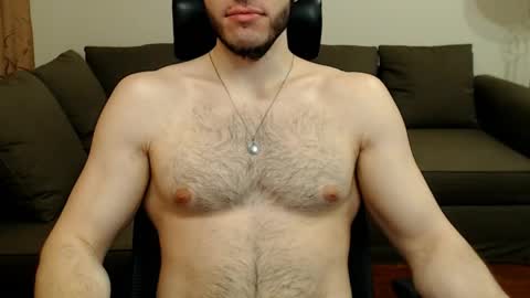 Snapshot of sergiotitan3271 chatting on 06-08-26, 01:28 Serg Superior online show from 06-08-26, 01:28