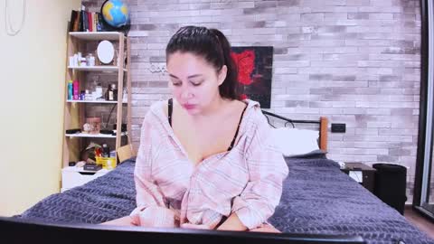 VIOLA online show from 01-19-25, 05:48