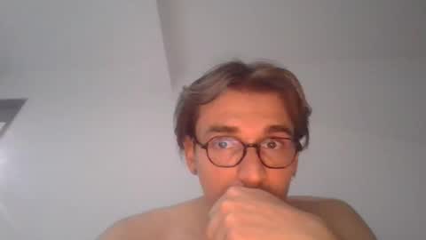 mier online show from 03-12-26, 04:18