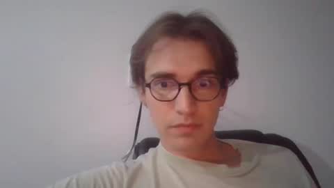 Snapshot of servandomier chatting on 04-30-26, 03:57 mier online show from 04-30-26, 03:57