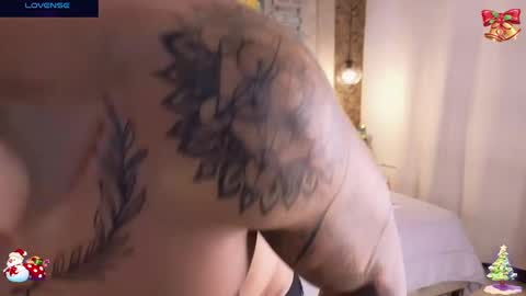 Snapshot of seth_vega_ chatting on 12-26-24, 11:35 HEY IM SETH online show from 12-26-24, 11:35