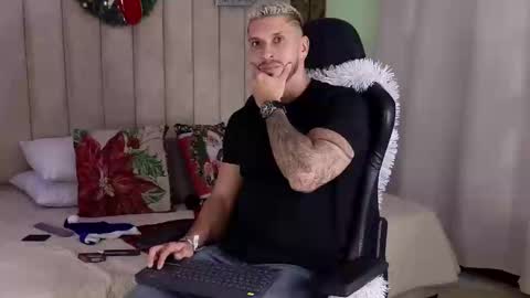 Snapshot of seth_vega_ chatting on 12-30-24, 09:50 HEY IM SETH online show from 12-30-24, 09:50