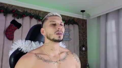 Snapshot of seth_vega_ chatting on 12-31-24, 02:58 HEY IM SETH online show from 12-31-24, 02:58