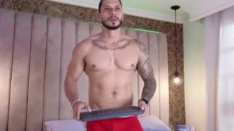 Snapshot of seth_vega_ chatting on 01-12-25, 05:44 HEY IM SETH online show from 01-12-25, 05:44