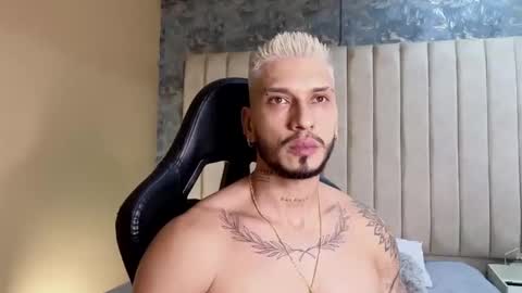 Snapshot of seth_vega_ chatting on 02-19-25, 11:57 HEY IM SETH online show from 02-19-25, 11:57