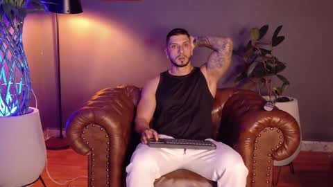 Snapshot of seth_vega_ chatting on 10-07-25, 06:27 HEY IM SETH online show from 10-07-25, 06:27