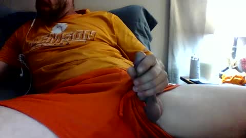 Snapshot of seveninch4 chatting on 02-13-25, 03:50 seveninch4 online show from 02-13-25, 03:50