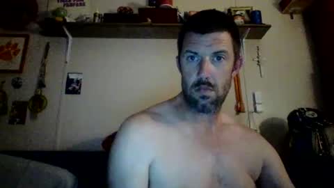 Snapshot of seveninch4 chatting on 10-17-25, 11:07 seveninch4 online show from 10-17-25, 11:07