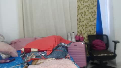 Karol y antony online show from 02-27-25, 05:15