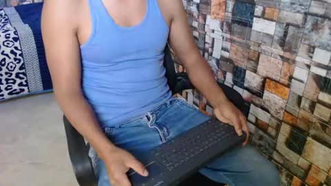 Snapshot of sexatlexx chatting on 07-12-26, 01:57 arnold online show from 07-12-26, 01:57