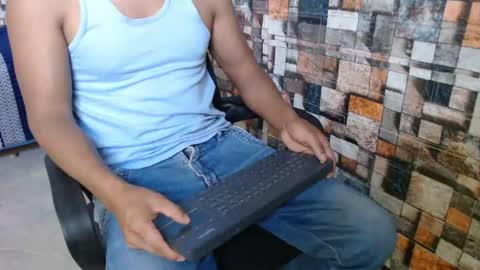 Snapshot of sexatlexx chatting on 07-19-26, 02:21 arnold online show from 07-19-26, 02:21
