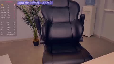 Snapshot of sexberry_ chatting on 01-09-25, 01:02 Melissa online show from 01-09-25, 01:02