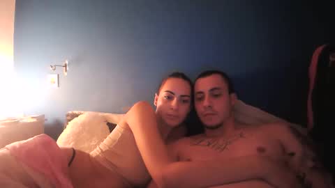 Snapshot of sexcoupleshow6969 chatting on 09-22-25, 09:17 sexcoupleshow6969 online show from 09-22-25, 09:17