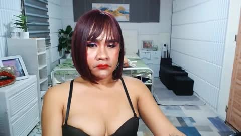 Snapshot of sexcum_trendingts_now chatting on 10-30-25, 06:41 MS Anna online show from 10-30-25, 06:41