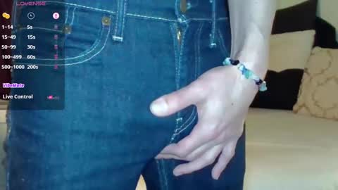 Snapshot of sexdrugscoffee chatting on 12-15-24, 02:08 Alex online show from 12-15-24, 02:08