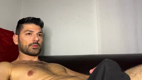 Lucenzo  online show from 11-04-25, 05:23