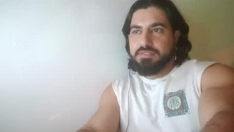 Snapshot of sexibrownboy6 chatting on 06-28-26, 01:00 urel online show from 06-28-26, 01:00