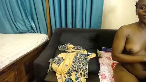 Snapshot of sexie_desire chatting on 02-02-26, 07:34 Mari online show from 02-02-26, 07:34