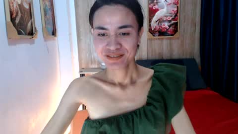 lara online show from 07-19-26, 04:33
