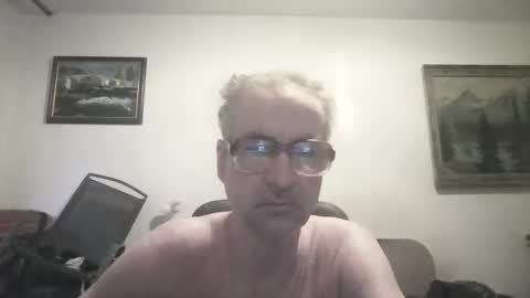 Snapshot of sexishobby chatting on 10-27-25, 05:33 sexishobby online show from 10-27-25, 05:33