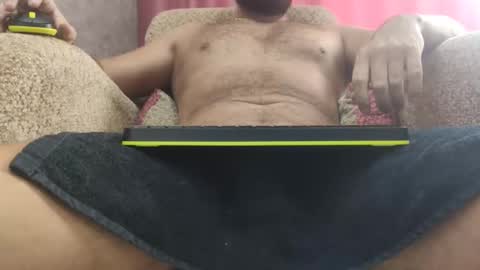 Snapshot of sexmajorik chatting on 10-16-25, 08:48 Man 4 sex online show from 10-16-25, 08:48