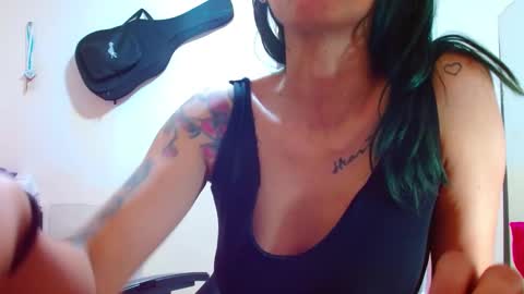 sexmilkdirty online show from 12-22-24, 03:00