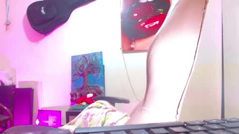 sexmilkdirty online show from 03-09-25, 03:11