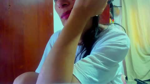 Snapshot of sexmilkdirty chatting on 05-19-26, 08:59 sexmilkdirty online show from 05-19-26, 08:59