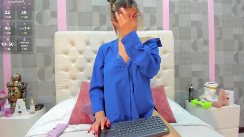 Snapshot of sexmilla_ chatting on 02-07-25, 01:47 My name is sexmilla Dont forget to follow me online show from 02-07-25, 01:47