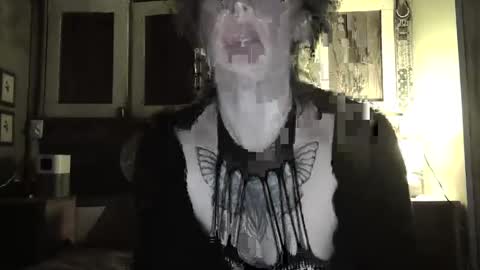 Trixy Rose online show from 02-04-25, 05:31