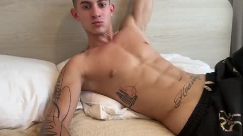 Snapshot of sexninjaboy_ chatting on 05-08-26, 10:20 Jace online show from 05-08-26, 10:20