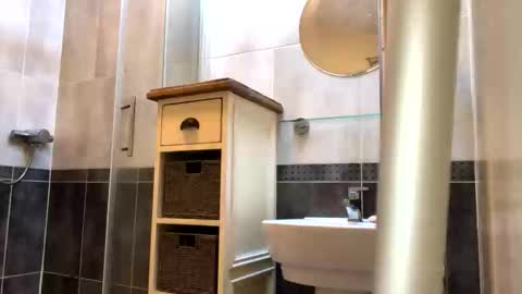 Wetpeach2021 online show from 03-18-26, 02:53