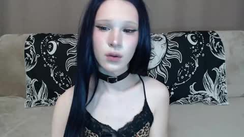 Nextdoor Princess online show from 06-08-26, 12:03