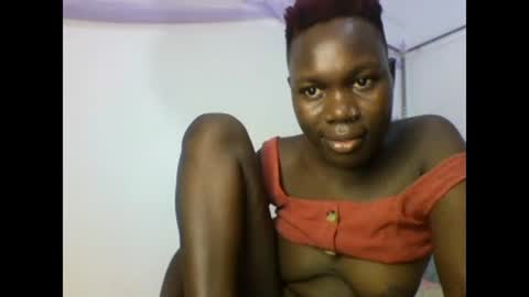 Snapshot of sexqueen02 chatting on 01-05-25, 05:30 sexqueen02 online show from 01-05-25, 05:30
