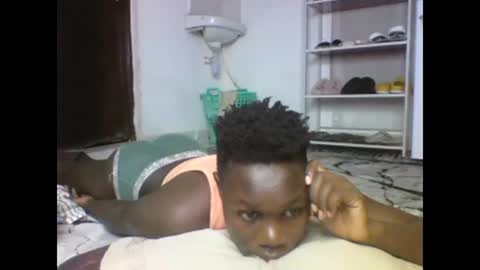 Snapshot of sexqueen02 chatting on 02-26-25, 11:59 sexqueen02 online show from 02-26-25, 11:59