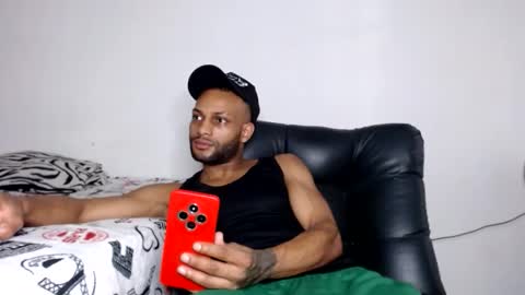 Snapshot of sexseason777 chatting on 06-02-26, 07:27 STIIV G online show from 06-02-26, 07:27