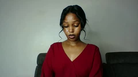 sexttiana_ebony online show from 10-17-25, 08:28