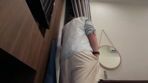 Max Leman online show from 04-26-26, 04:26