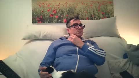 Snapshot of sexurbation chatting on 01-12-25, 08:03 Sexurbation online show from 01-12-25, 08:03