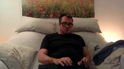 Snapshot of sexurbation chatting on 01-26-25, 08:13 Sexurbation online show from 01-26-25, 08:13
